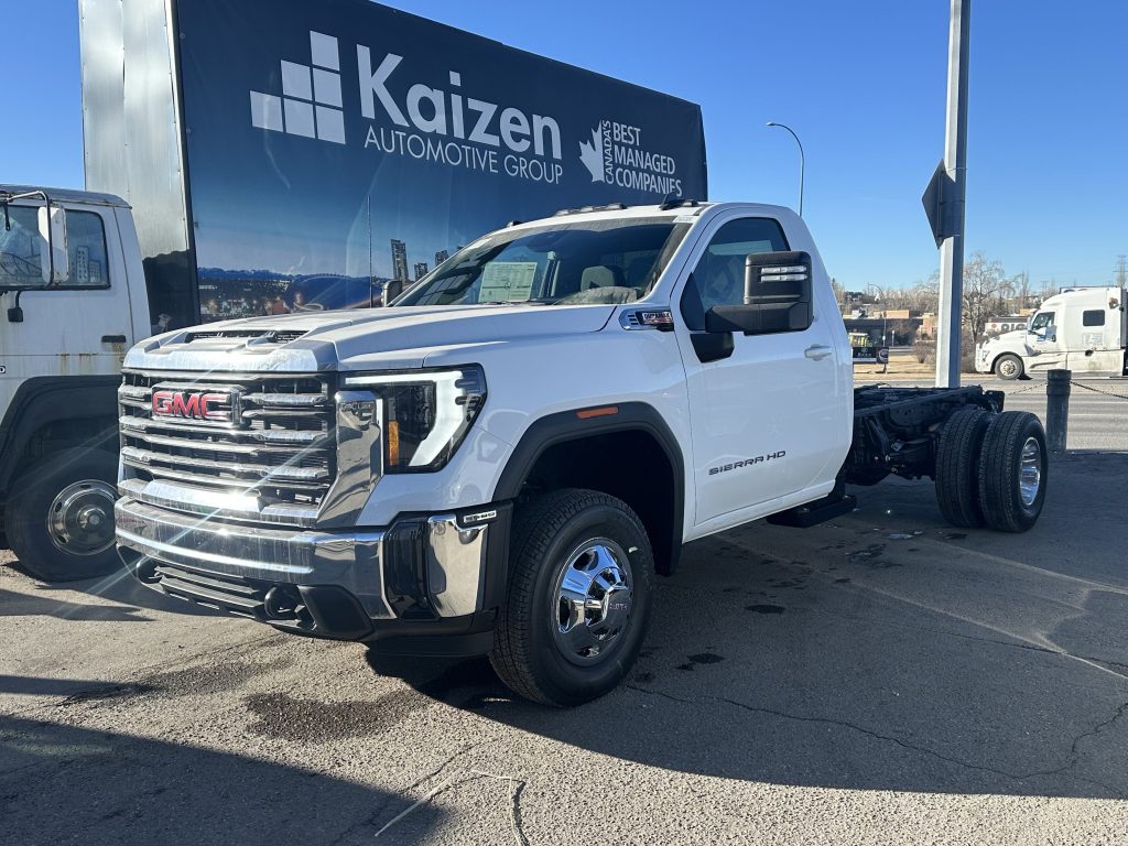 2026 GMC Sierra 3500HD CC