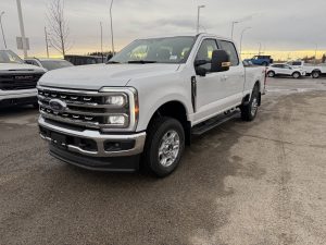 2026 Ford Super Duty F-350 SRW XLT