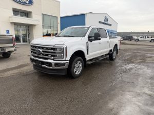 2026 Ford Super Duty F-350 SRW XLT