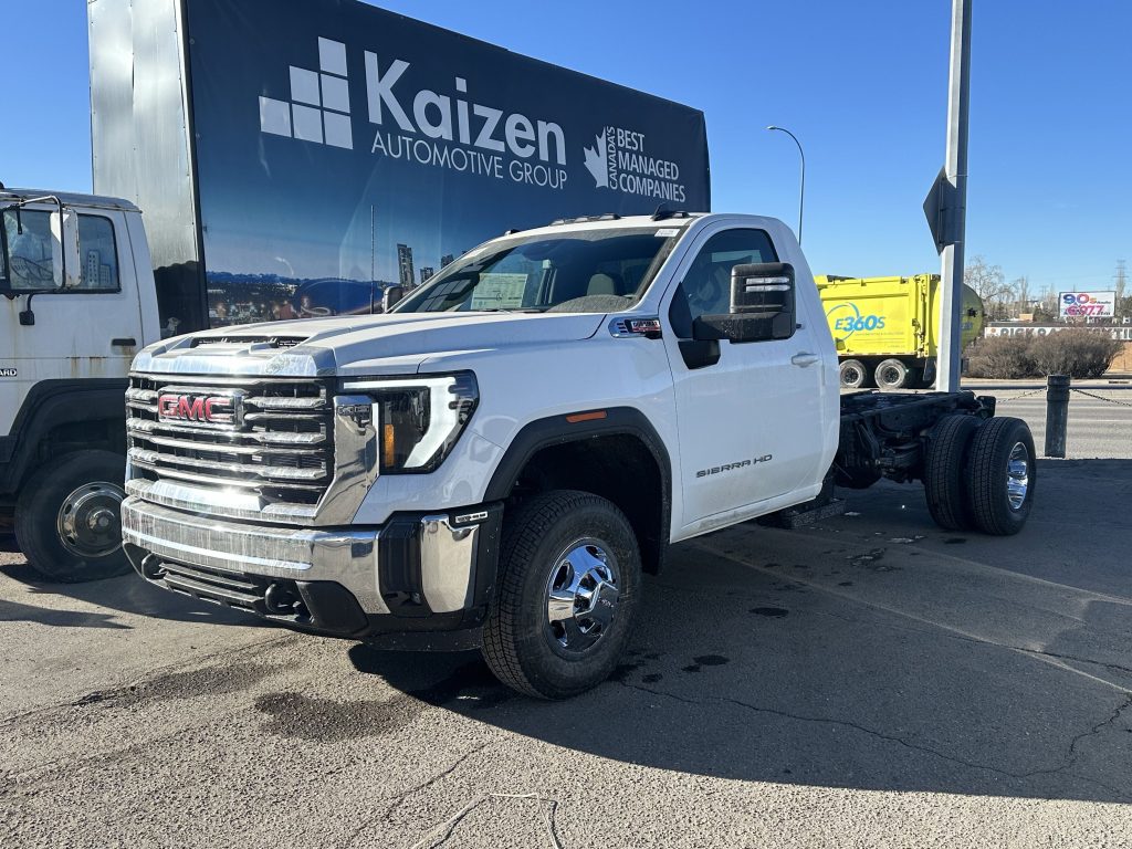 2026 GMC Sierra 3500HD CC